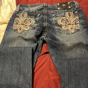 Miss me jeans size 31.  Inseam is 31